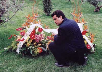 William Rodrigues with Flowers Pass JPG