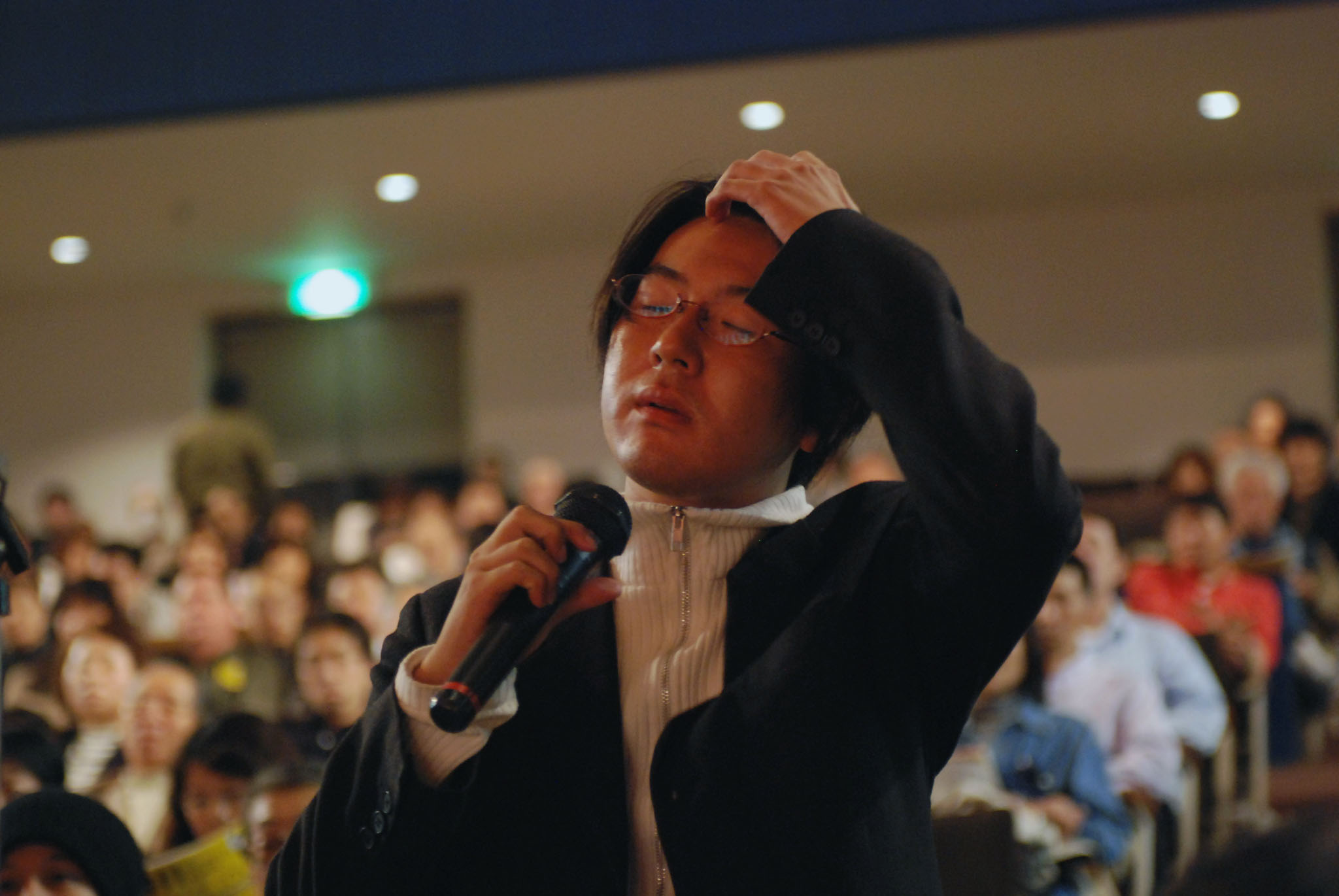 熱心な参加者（質疑応答は本当に熱気に溢れていました）